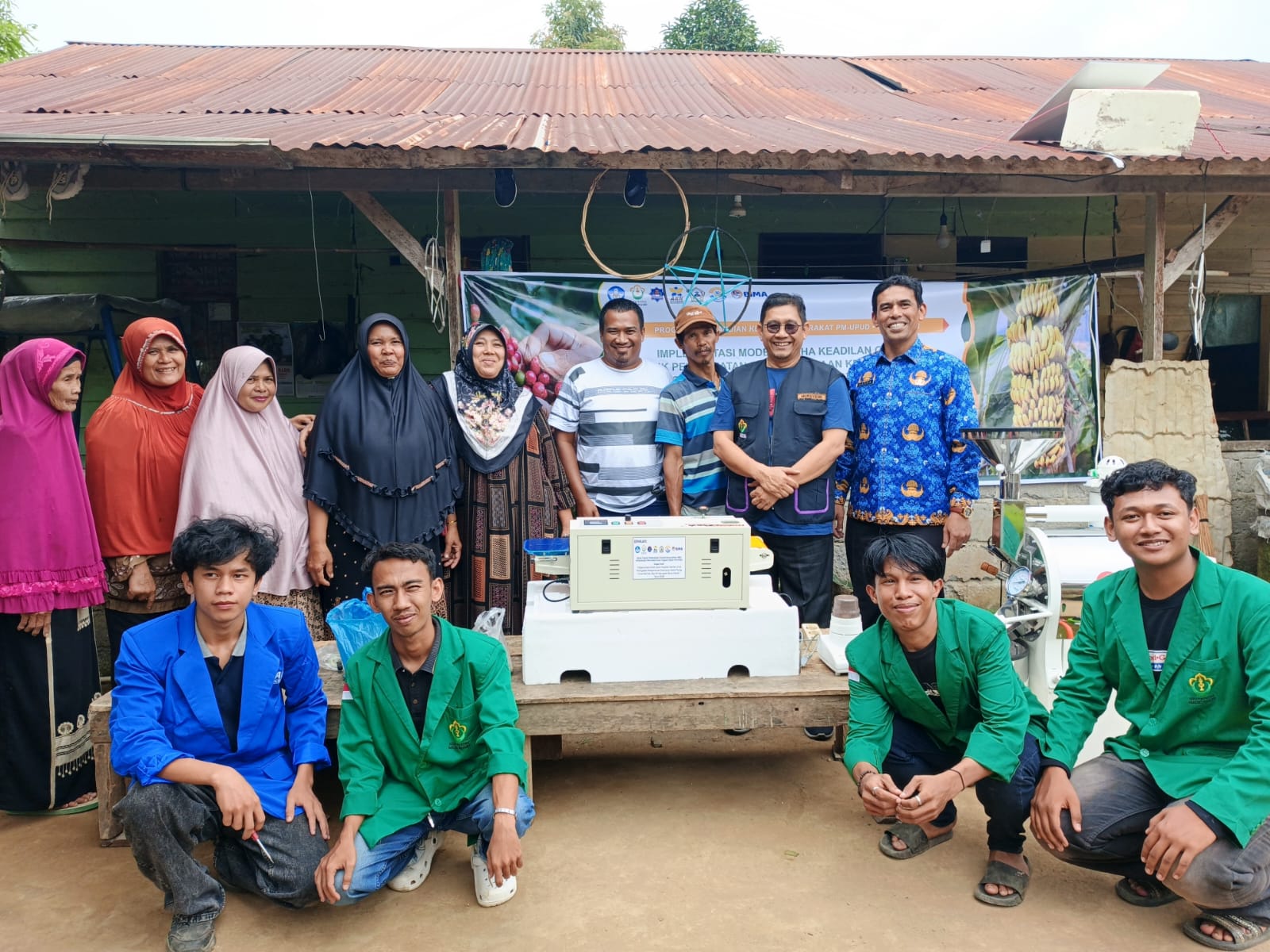 https://news.unimal.ac.id/index/single/7799/dosen-unimal-perkuat-kemandirian-ekonomi-masyarakat-melalui-hilirisasi-kopi-gayo-dan-pisang-cavendish