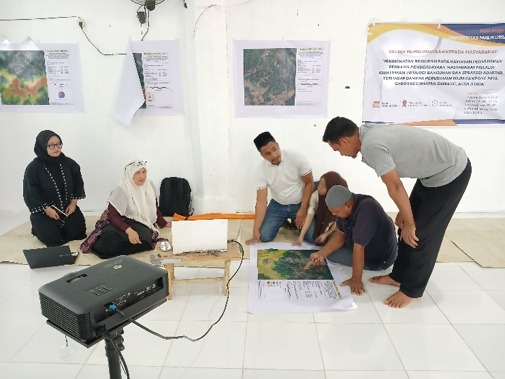 https://news.unimal.ac.id/index/single/8044/dosen-unimal-dorong-ketangguhan-masyarakat-hadapi-risiko-banjir-di-gampong-paya-gaboh