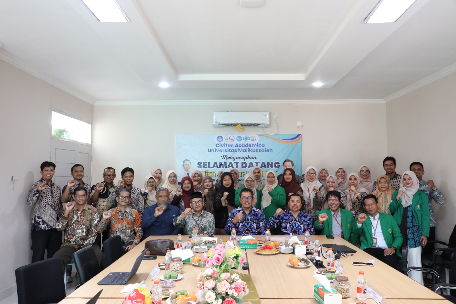 https://news.unimal.ac.id/index/single/7957/prodi-pendidikan-fisika-unimal-raih-akreditasi-unggul
