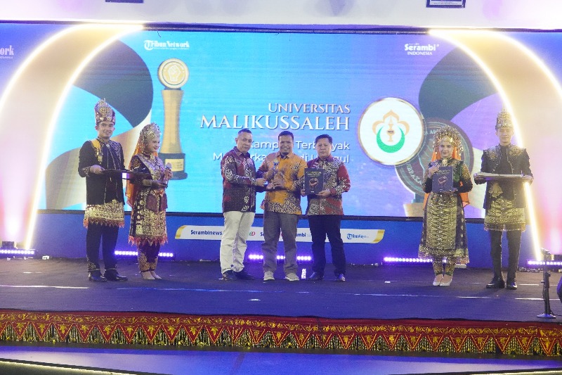 https://news.unimal.ac.id/index/single/7923/unimal-terima-serambi-awards-2026-kategori-prodi-unggul