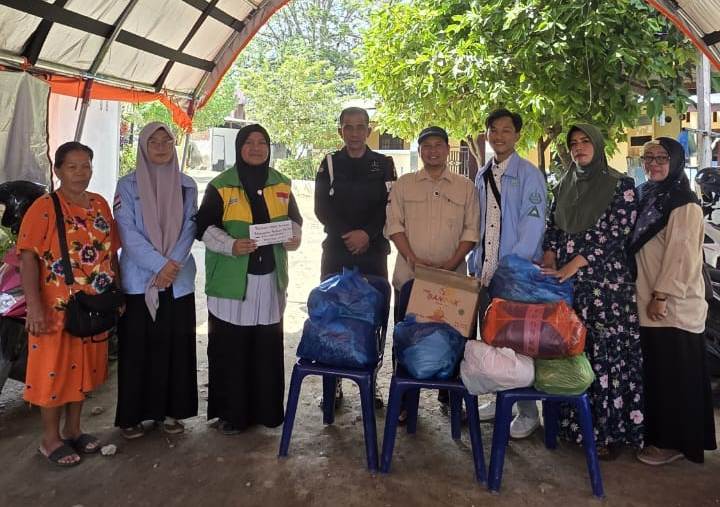 https://news.unimal.ac.id/index/single/7724/ldk-al-kautsar-unimal-dan-yakesma-aceh-salurkan-bantuan-untuk-korban-kebakaran-kampung-jawa