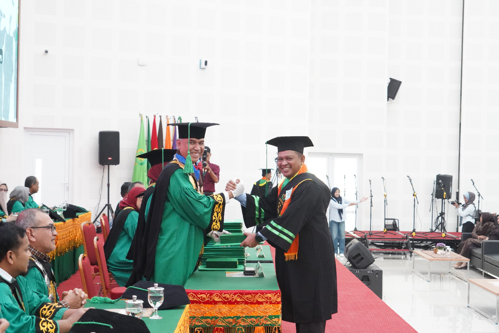 https://news.unimal.ac.id/index/single/8021/1247-lulusan-unimal-diwisuda-ini-pesan-rektor