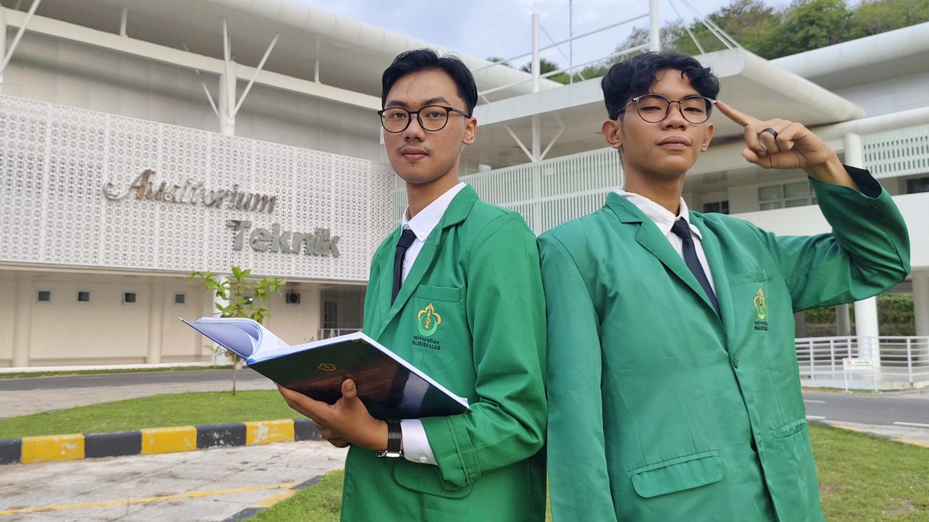 https://news.unimal.ac.id/index/single/8005/tujuh-mahasiswa-fakultas-teknik-unimal-ikuti-program-jksm-itb