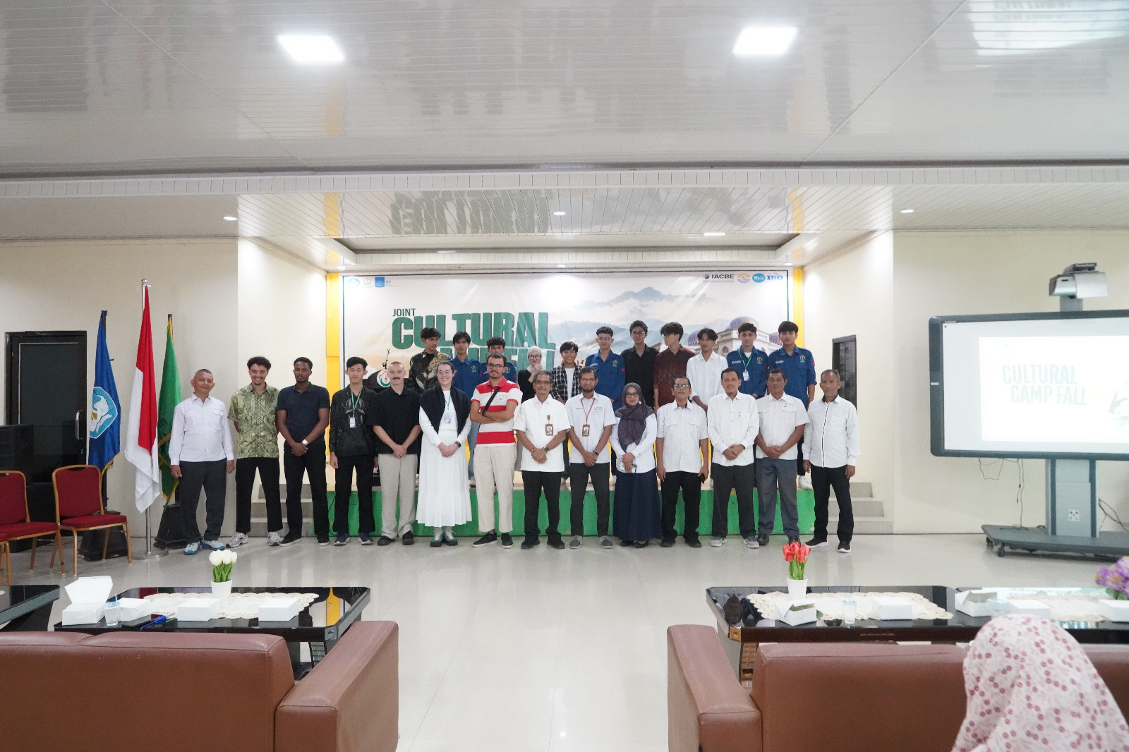 https://news.unimal.ac.id/index/single/8047/unimal-kembali-sambut-mahasiswa-asing-lewat-joint-cultural-camp-fall-2026