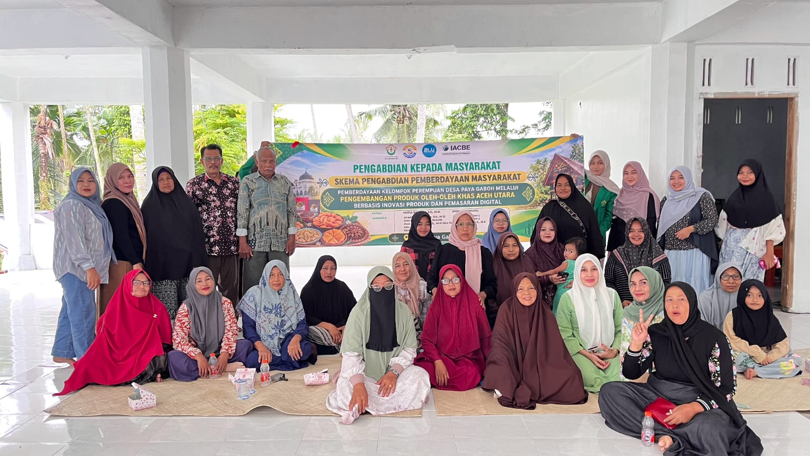 https://news.unimal.ac.id/index/single/8088/dosen-unimal-dampingi-perempuan-paya-gaboh-kembangkan-produk-oleh-oleh-khas-aceh-utara