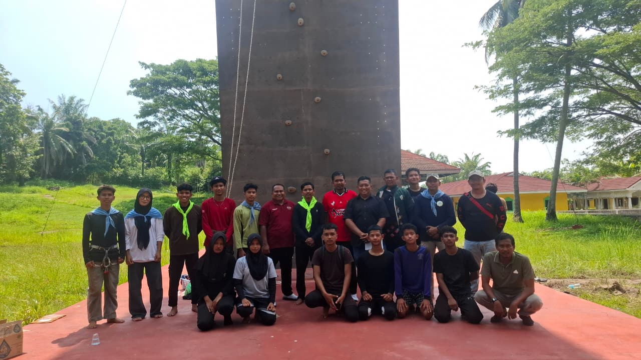 https://news.unimal.ac.id/index/single/7743/dinas-pendidikan-lhokseumawe-gandeng-umpal-dan-edelweis-gelar-o2sn-panjat-tebing