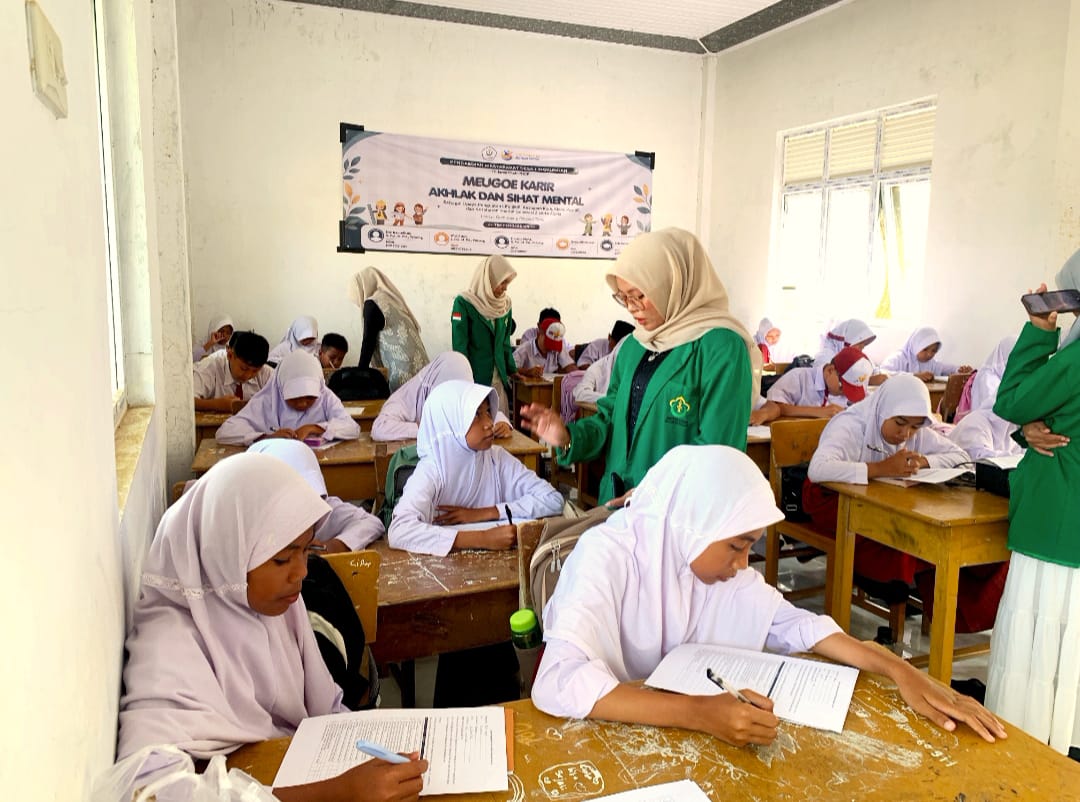 https://news.unimal.ac.id/index/single/7963/dosen-dan-mahasiswa-psikologi-unimal-kenalkan-profesi-dan-kesehatan-mental-kepada-siswa-sd-11-muara-batu