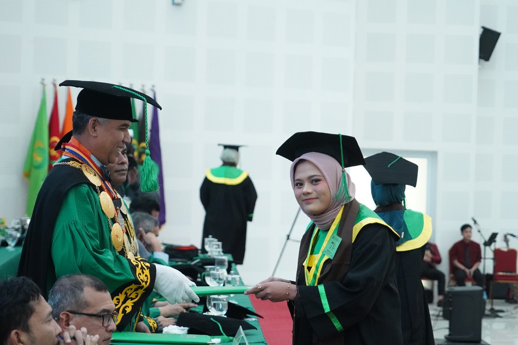 https://news.unimal.ac.id/index/single/6474/unimal-wisuda-2157-lulusan-597-cumlaude