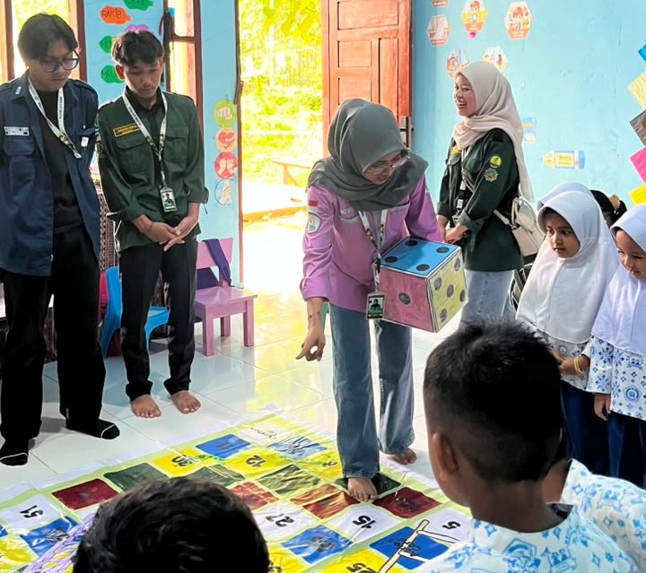 https://news.unimal.ac.id/index/single/7928/belajar-sambil-bermain-mahasiswa-kkn-unimal-kenalkan-edukasi-lewat-ular-tangga