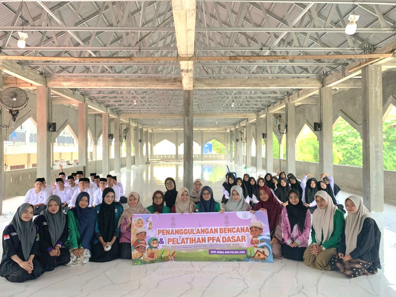 https://news.unimal.ac.id/index/single/7802/mahasiswa-psikologi-bekali-pengurus-osim-mas-jabal-nur-dengan-kesiapsiagaan-psikologis